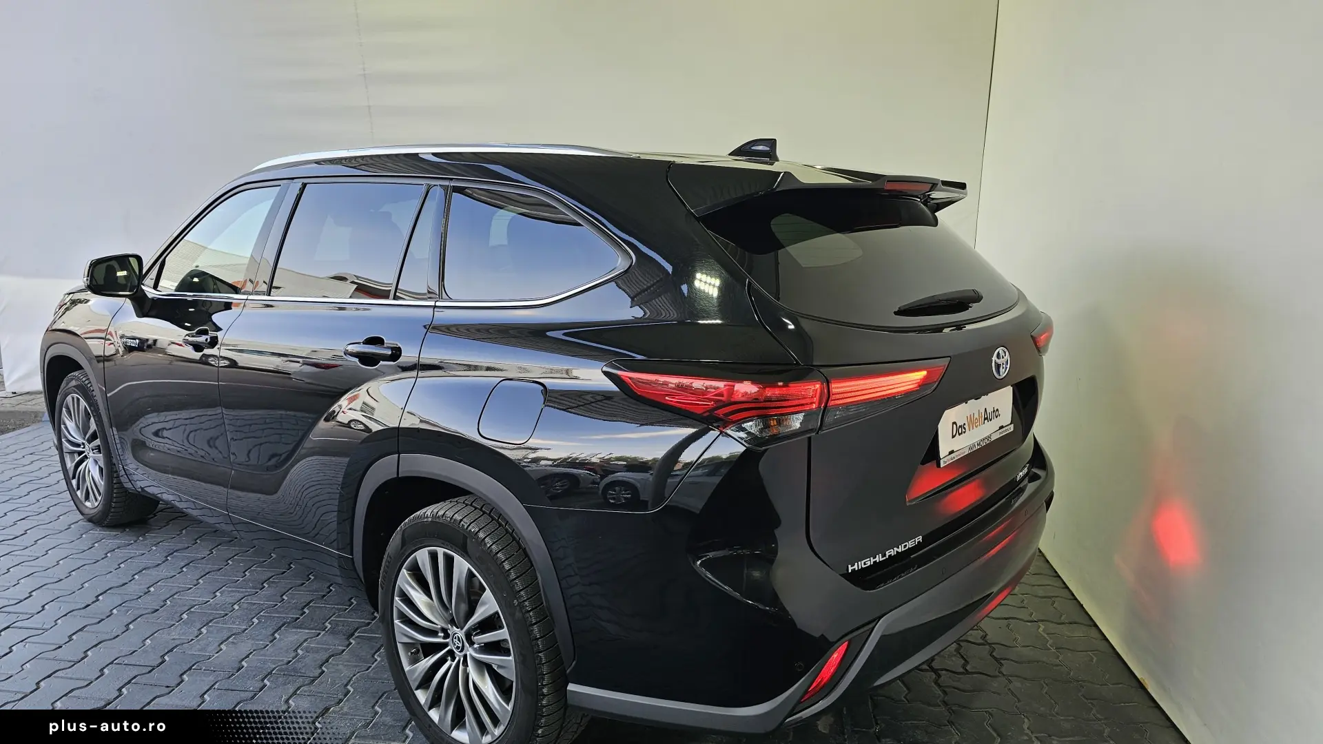 Toyota Highlander 2 5 Hybrid Style