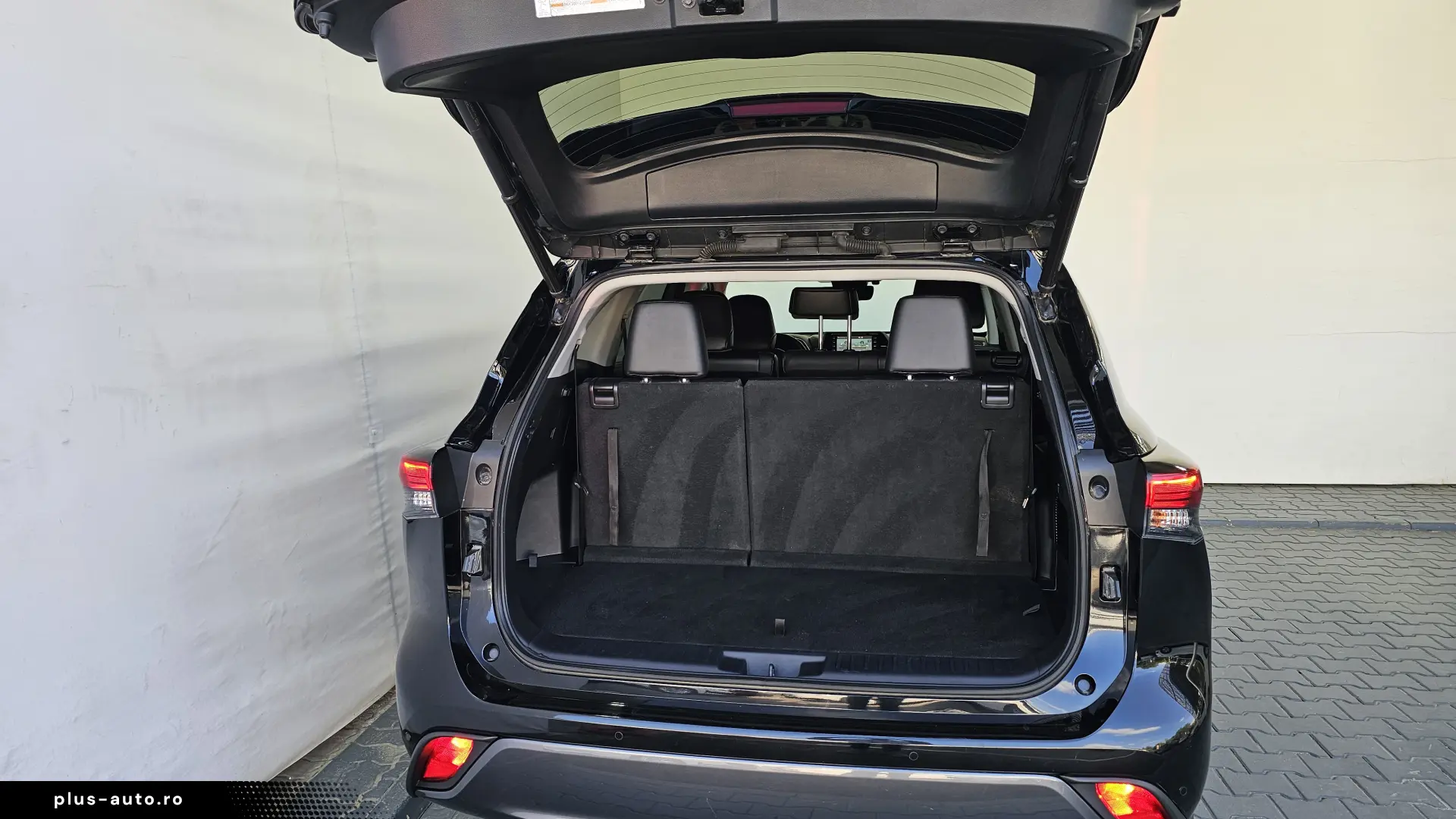 Toyota Highlander 2 5 Hybrid Style