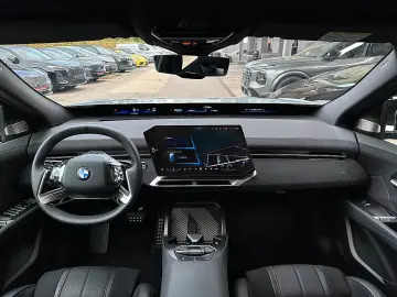 BMW iX3 50 xDrive M Sport Pro - MY2026