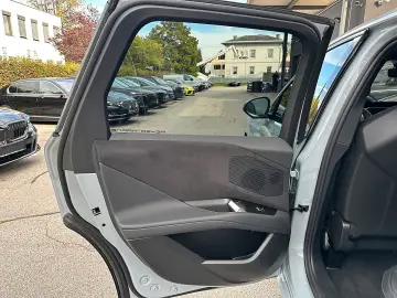 BMW iX3 50 xDrive M Sport Pro - MY2026
