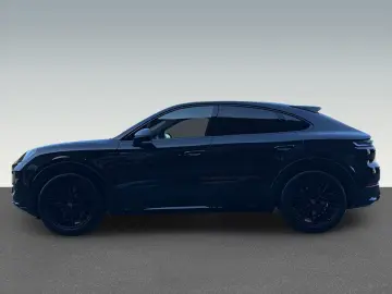 Porsche Cayenne GTS Coupe - InnoDrive - HUD