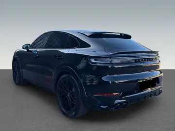 Porsche Cayenne GTS Coupe - InnoDrive - HUD