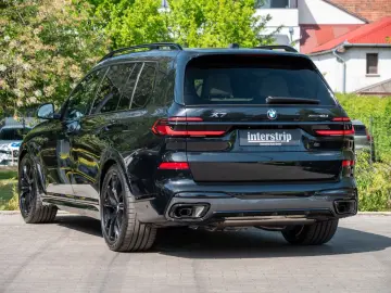 BMW X7 40d M SPORT