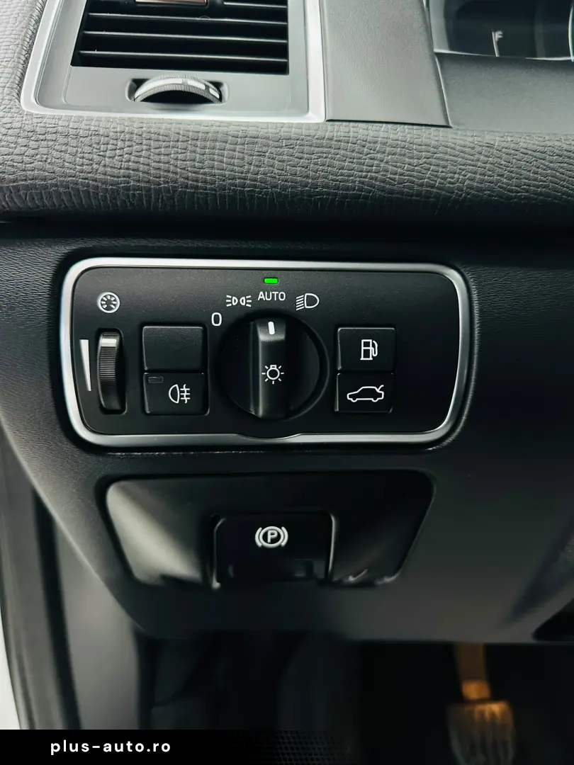 VOLVO XC60 2015 2.0D E5 Garantie 12 Luni Rate Avans 0 Doar C