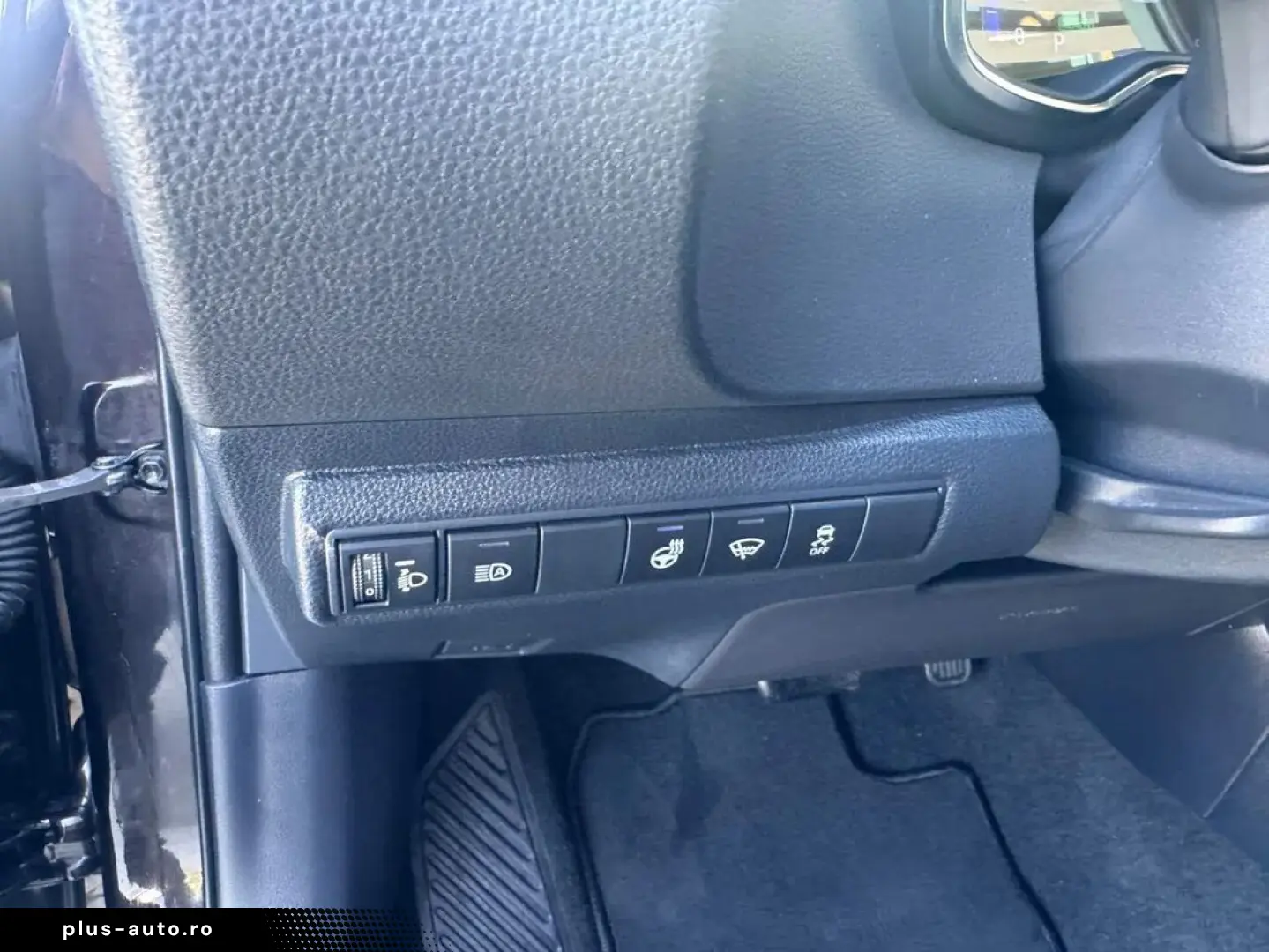 Suzuki Swace 1.8 Hyb Passion