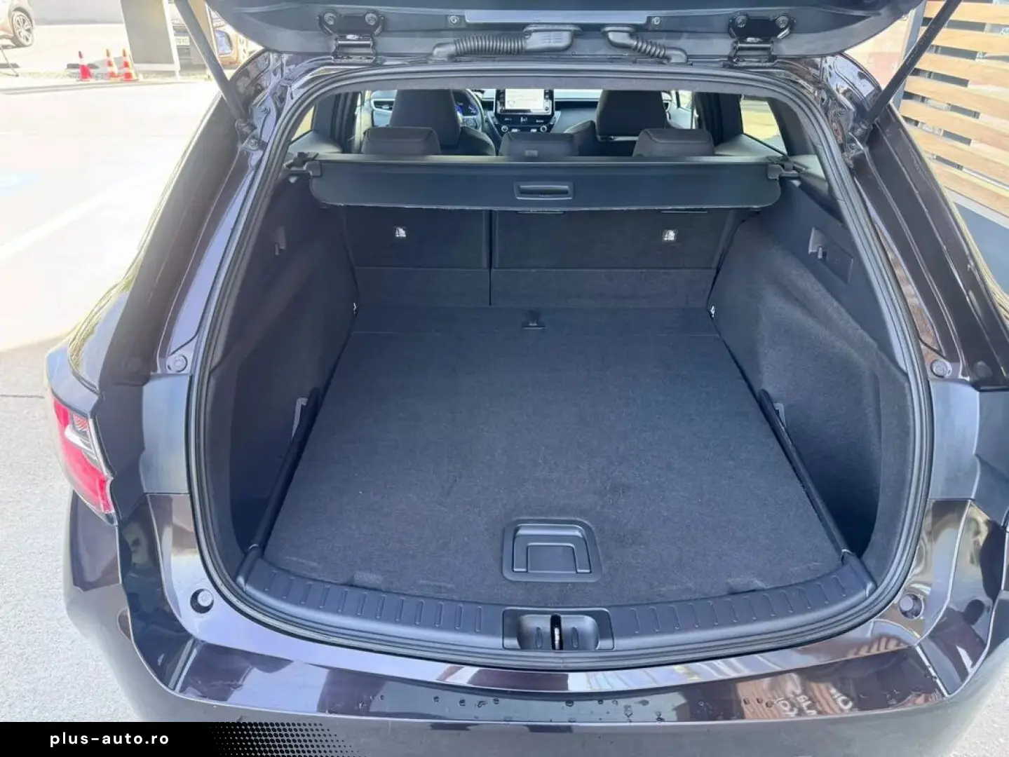 Suzuki Swace 1.8 Hyb Passion