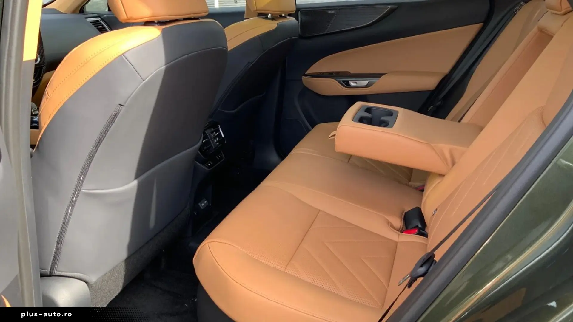 Lexus Serianx