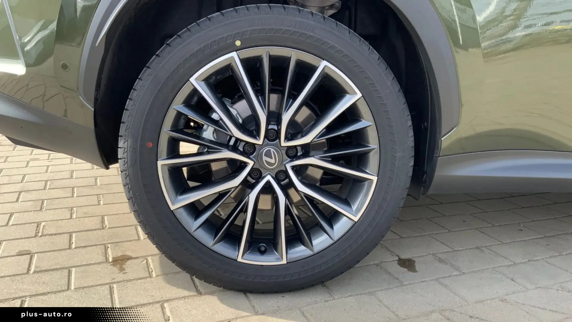 Lexus Serianx