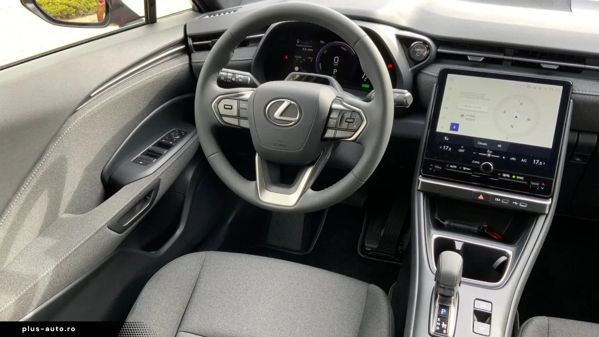 Lexus Lbx