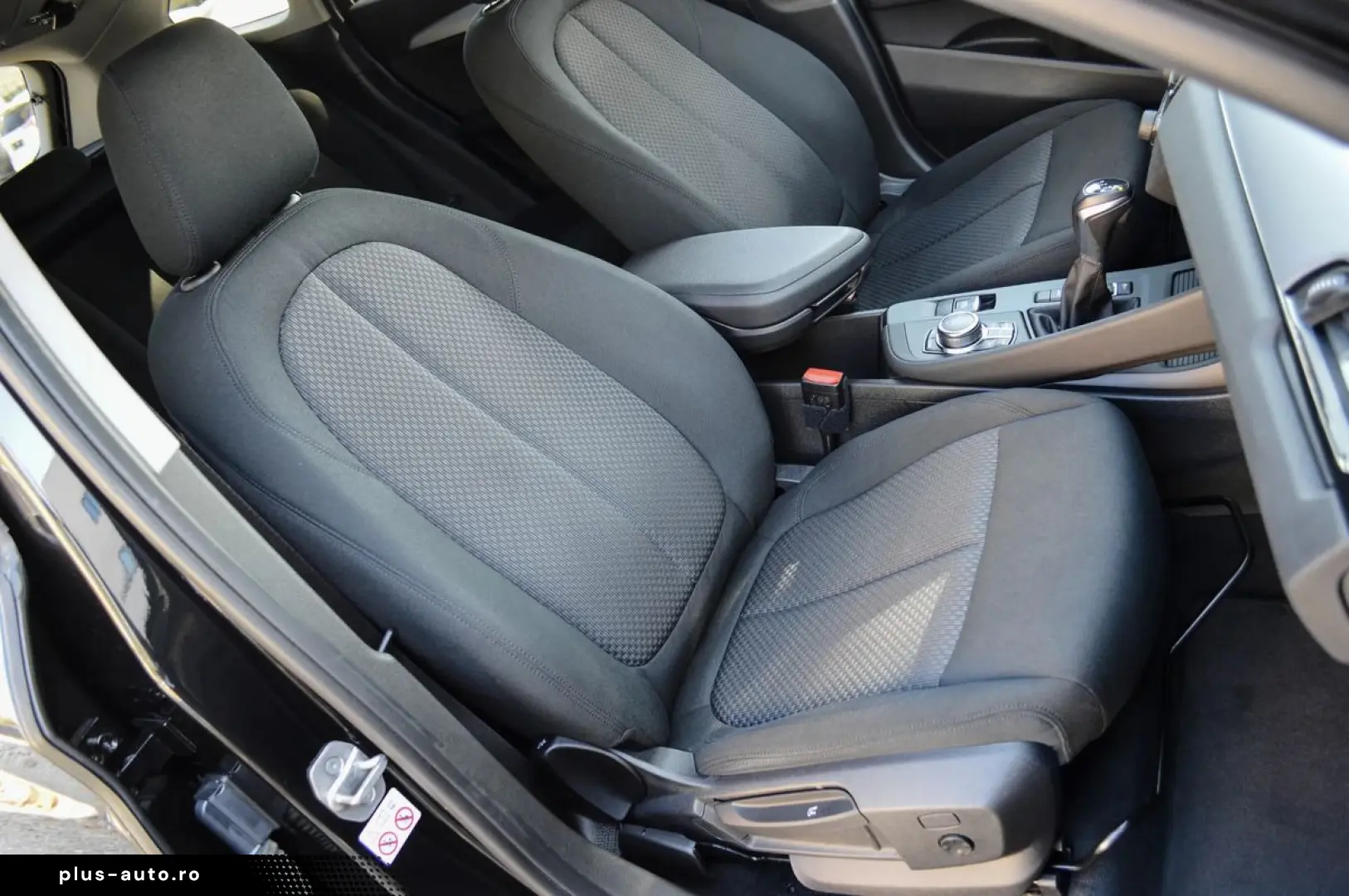BMW X1 2022 — imagine 24