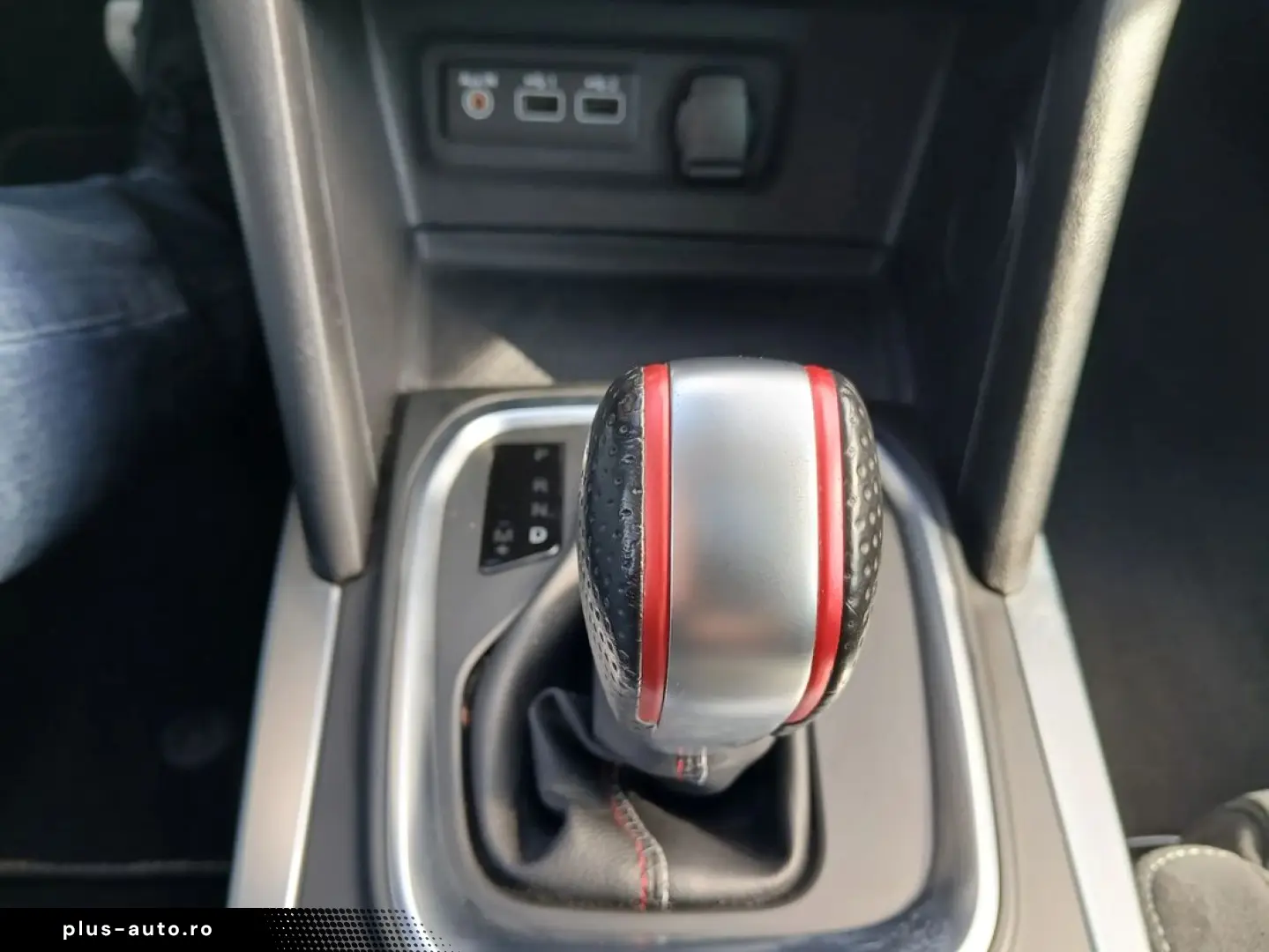 Renault Megane RS 1 8 tce 300 cp EDC