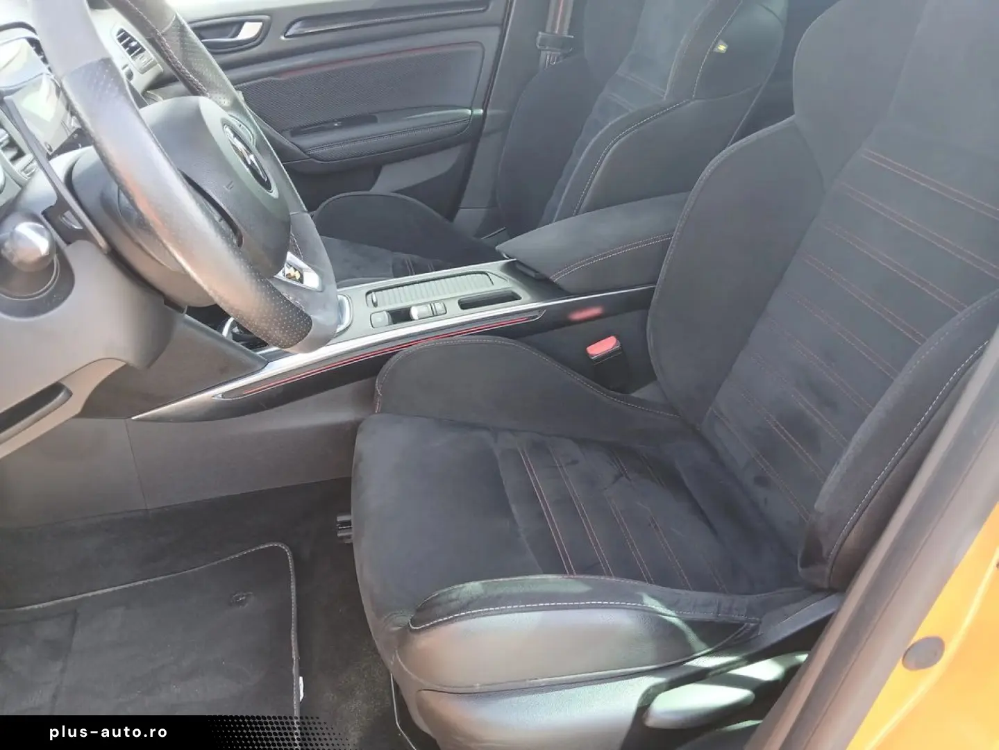 Renault Megane RS 1 8 tce 300 cp EDC