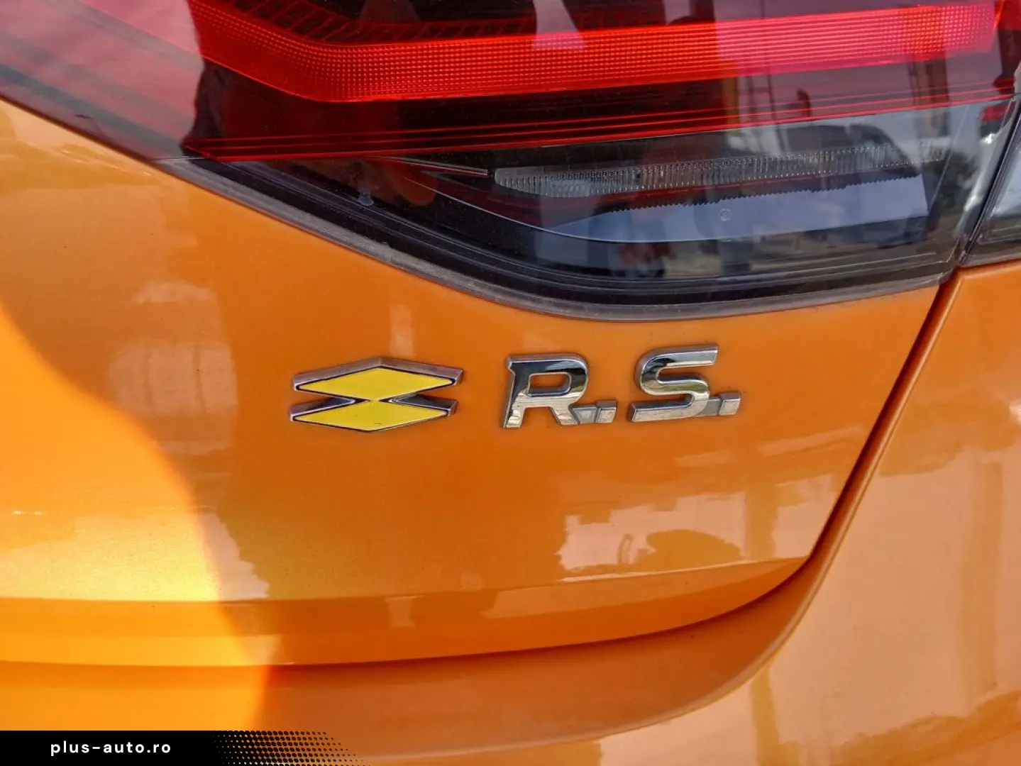 Renault Megane RS 1 8 tce 300 cp EDC