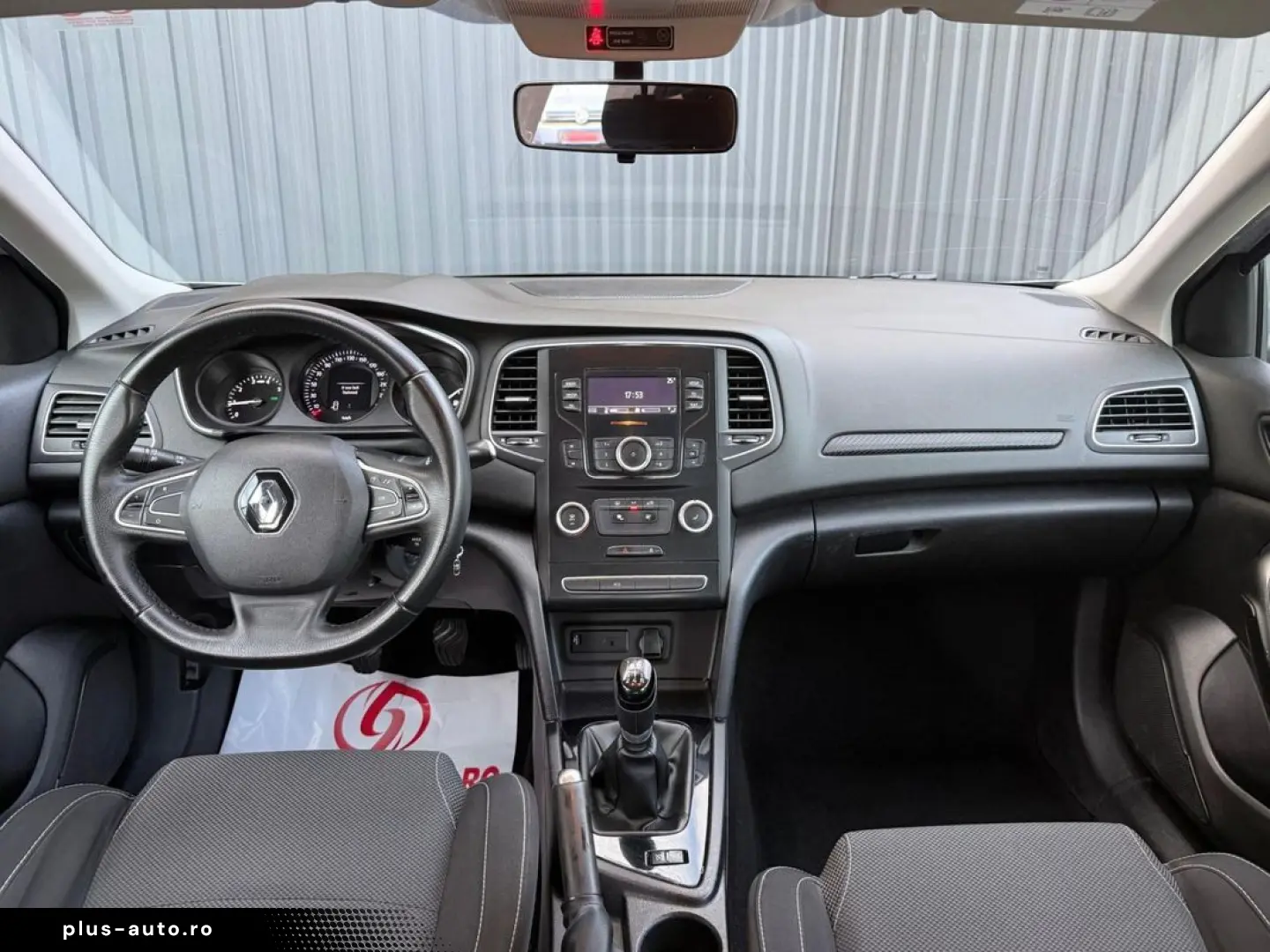 Renault Megane 1.6 Benzina Aspirat 2018    Vindem in rate av