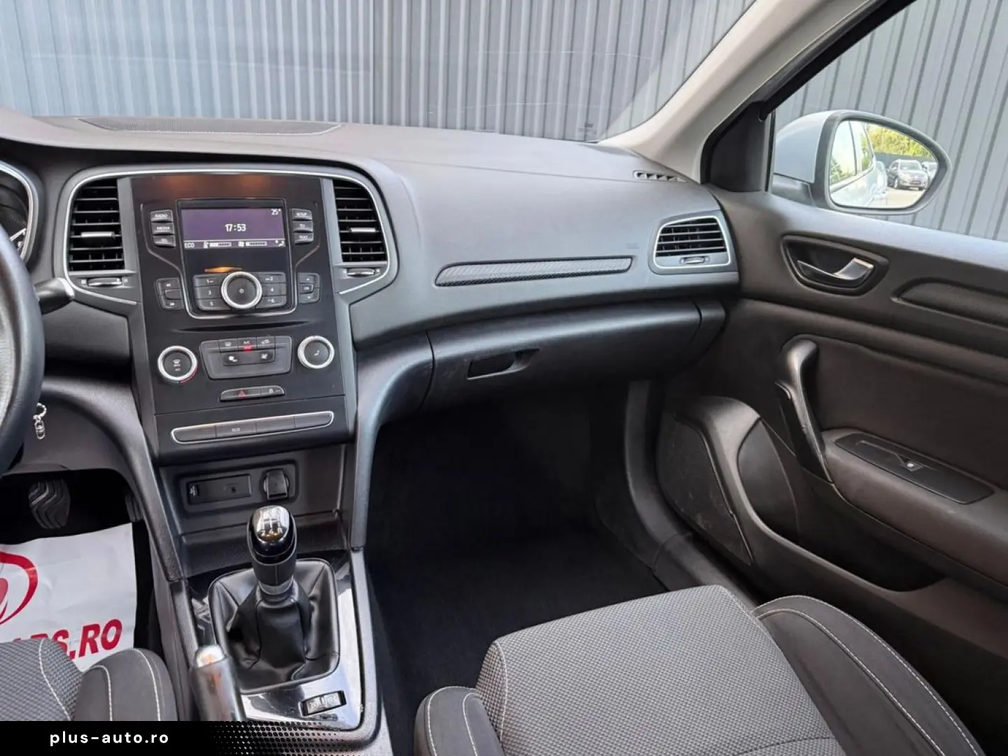 Renault Megane 1.6 Benzina Aspirat 2018    Vindem in rate av