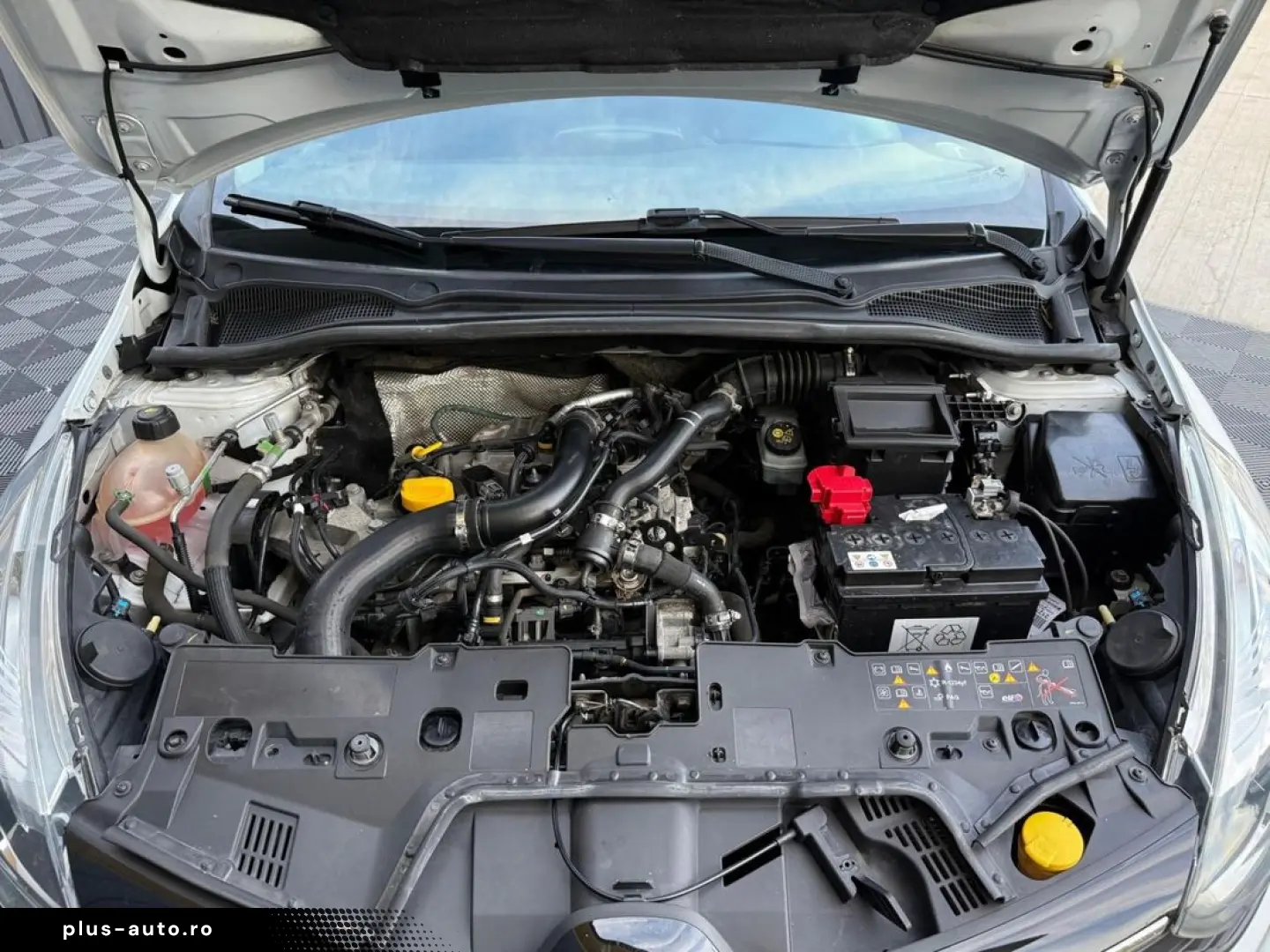 Renault Clio 0.9 TCe 2019 Manual Alb    VINDEM IN RATE AVANS