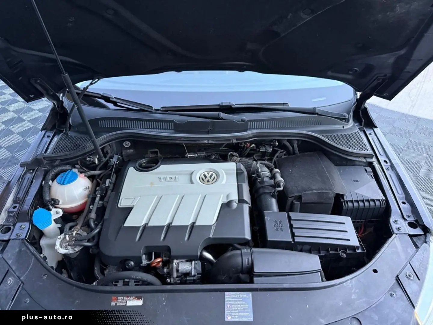 Volkswagen Passat-Cc