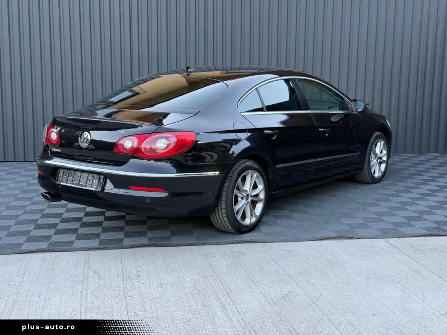 Volkswagen Passat-Cc