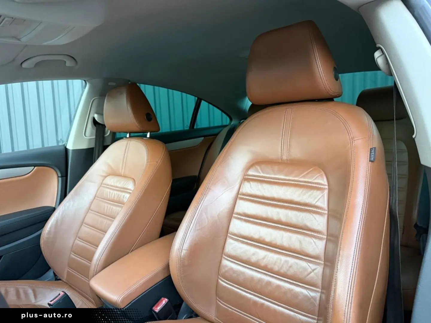 Volkswagen Passat-Cc