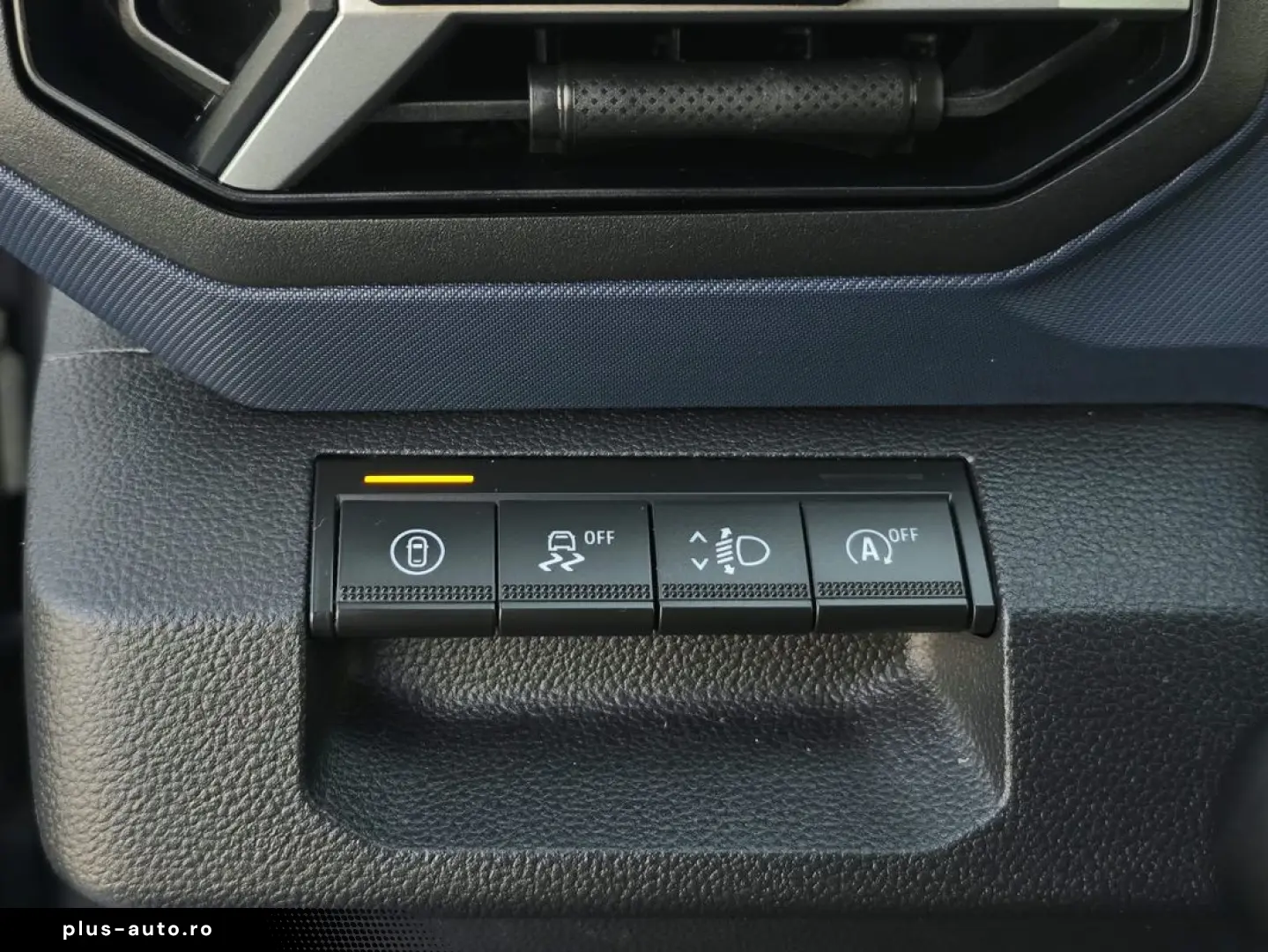Dacia Duster III 130  4x4 versiune Journey