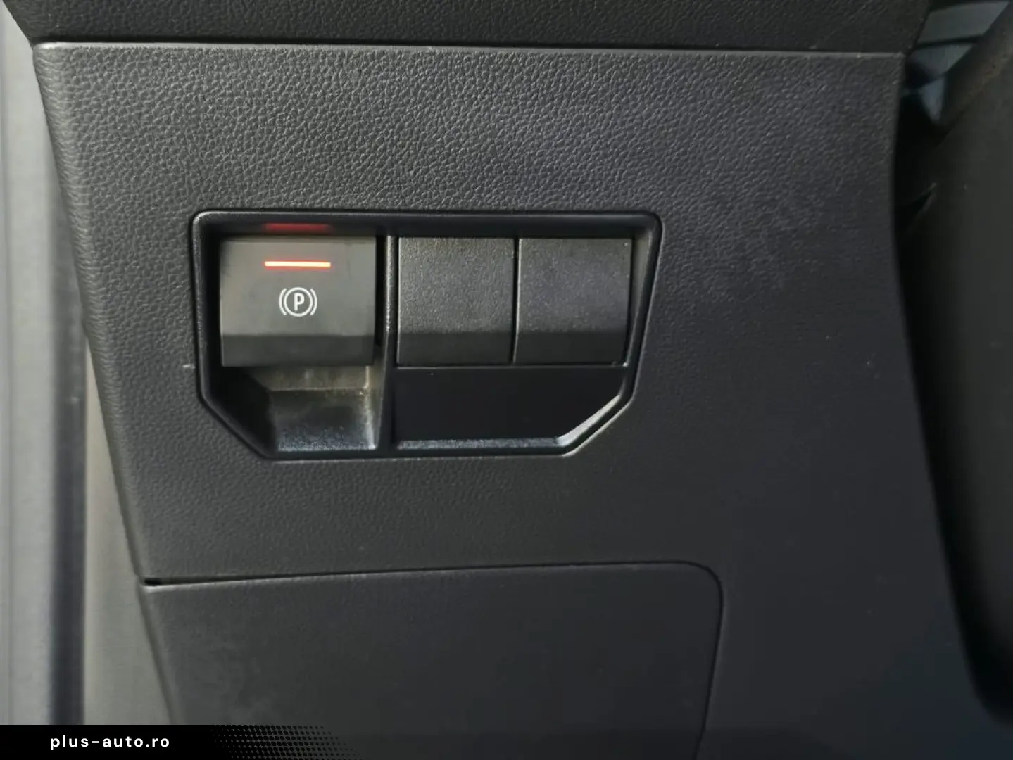 Dacia Duster III 130  4x4 versiune Journey