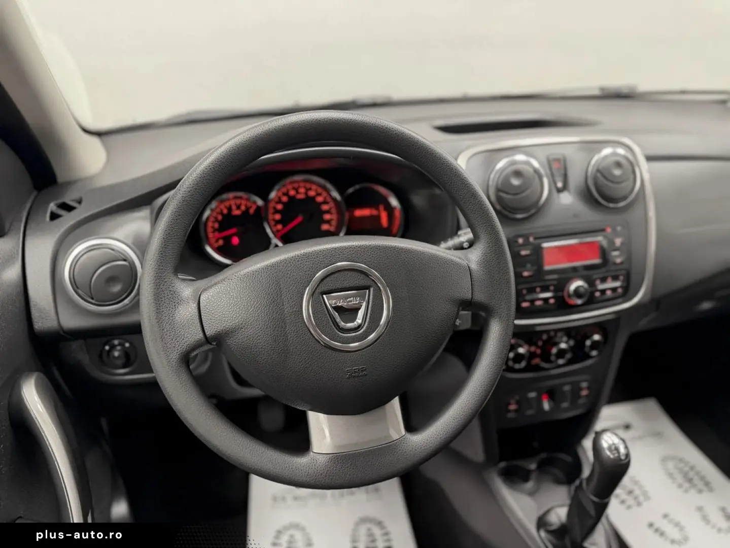 DACIA Logan 2015 — imagine 13