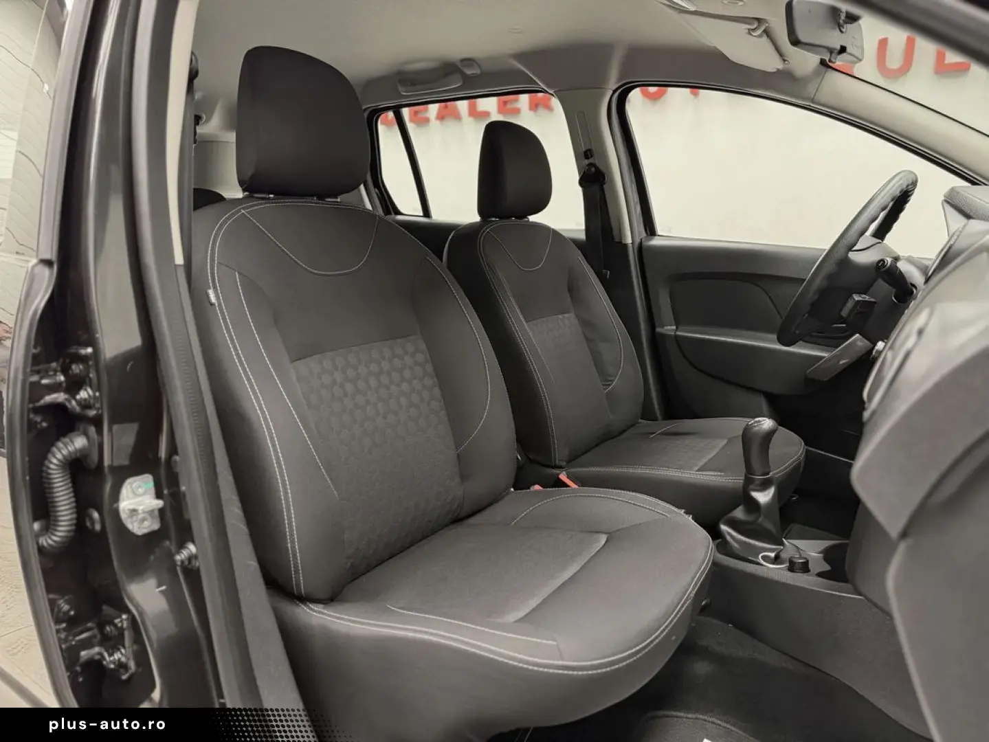 DACIA Logan 2015 — imagine 23