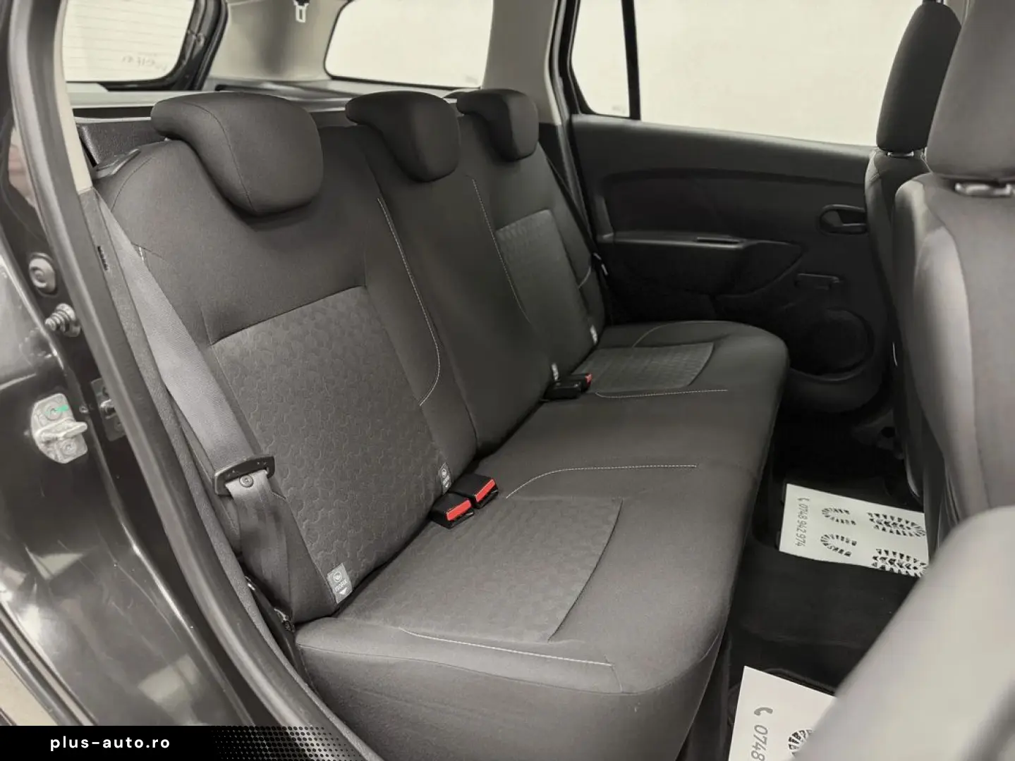DACIA Logan 2015 — imagine 24