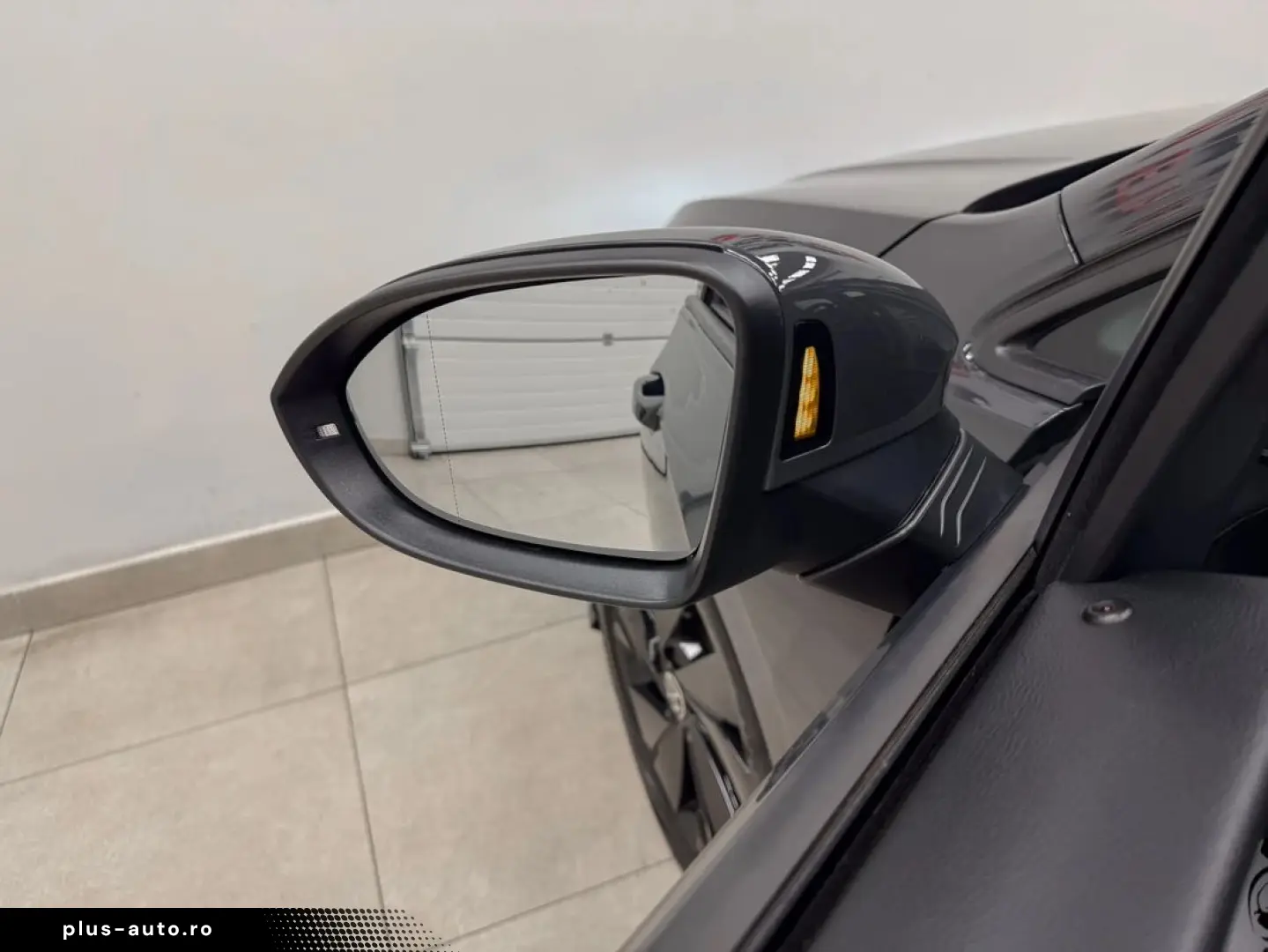 VOLKSWAGEN Golf 2021 — imagine 28