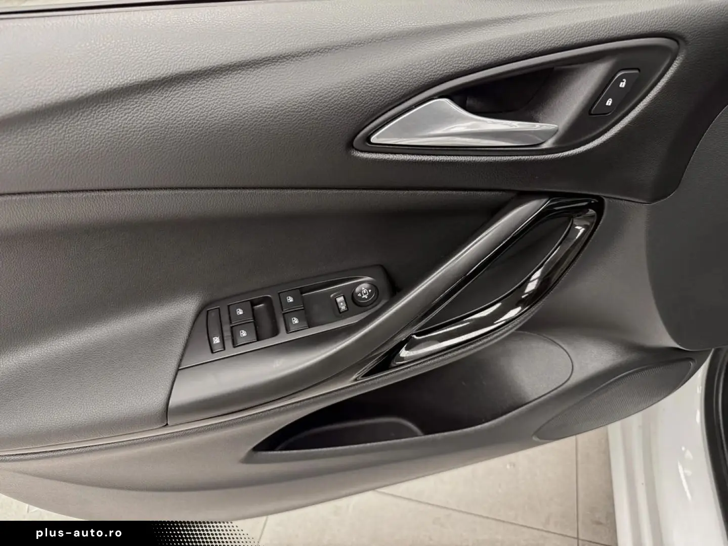OPEL Astra 2021 — imagine 22