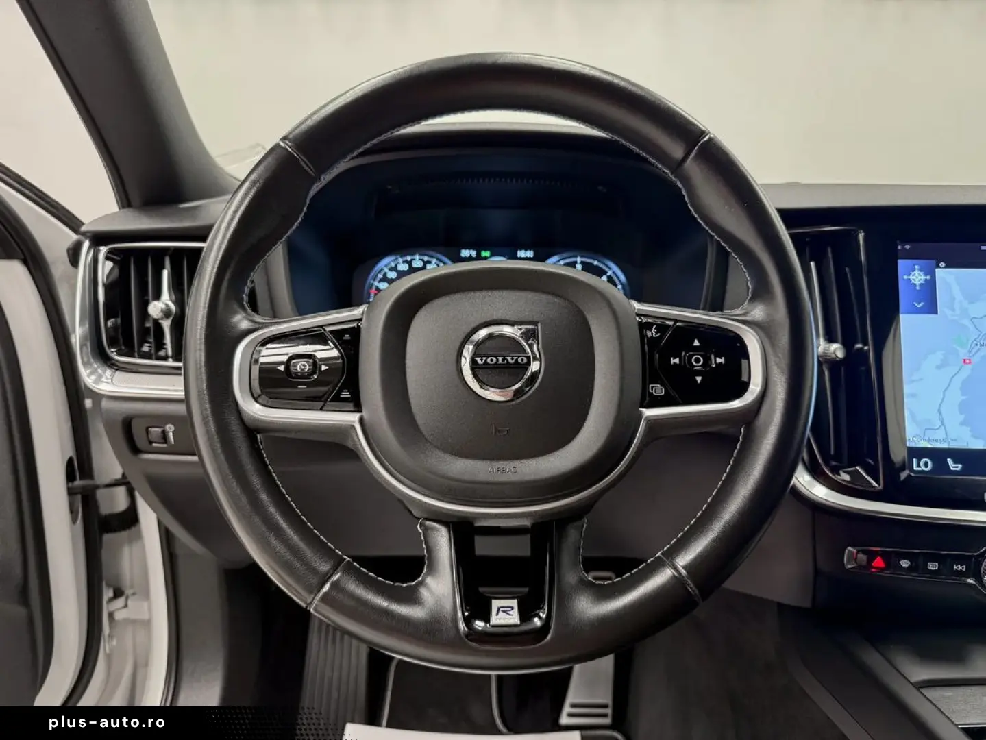 VOLVO V60 2020 — imagine 18