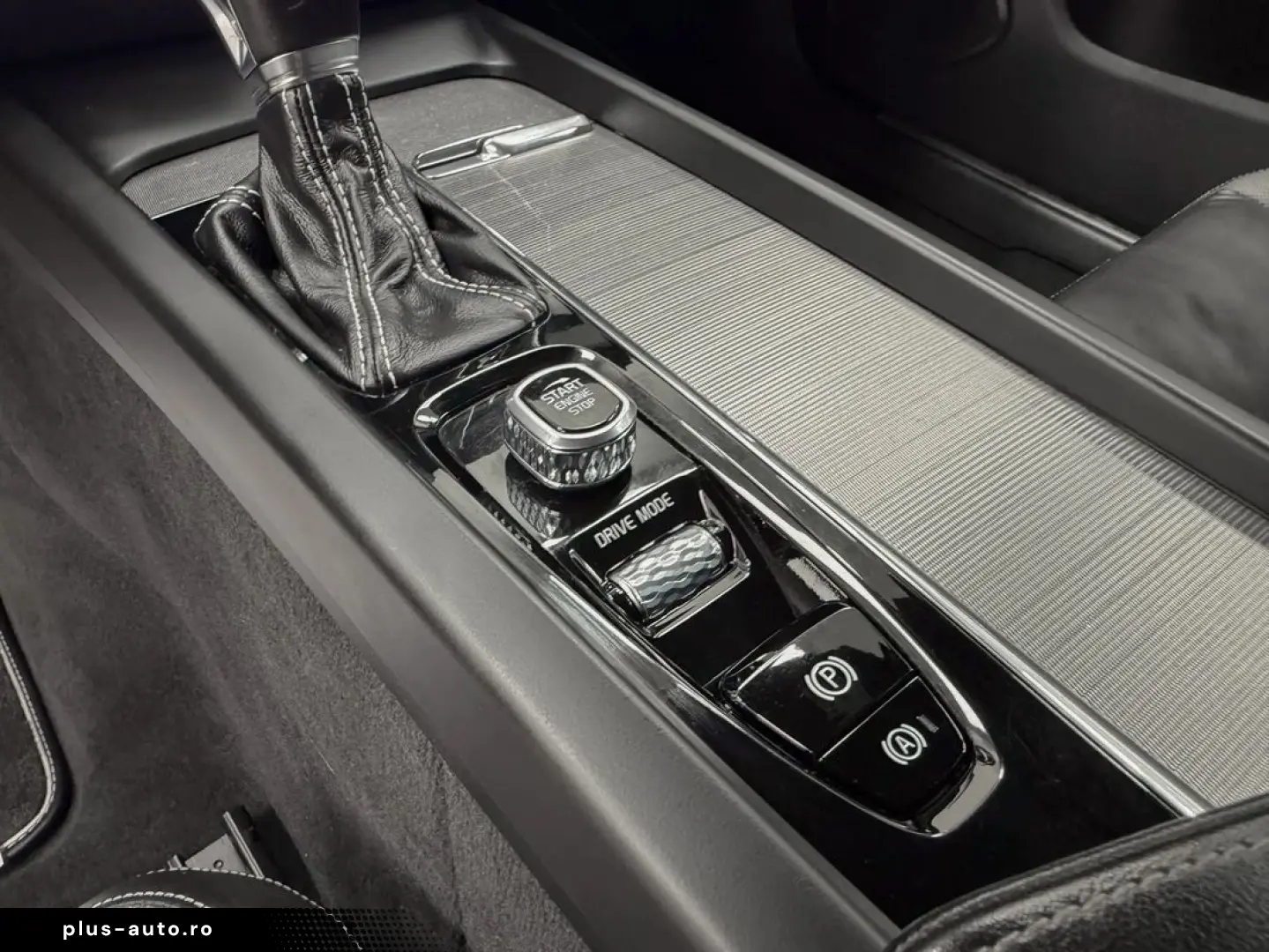 VOLVO V60 2020 — imagine 21