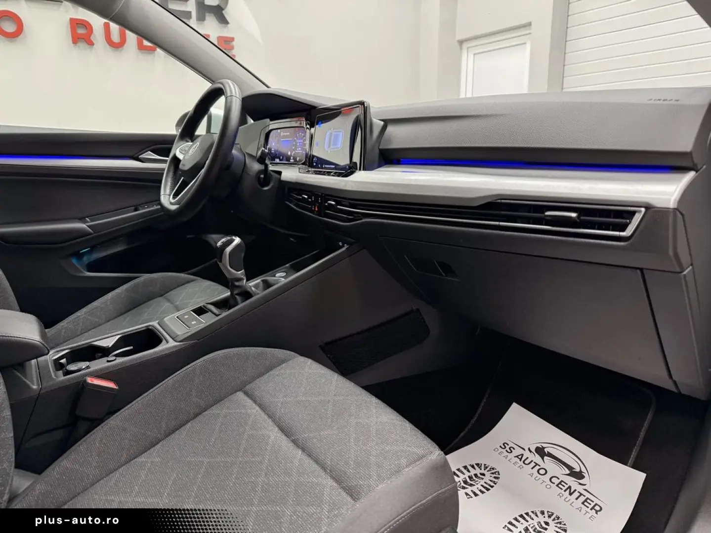 VOLKSWAGEN Golf 2023 — imagine 8