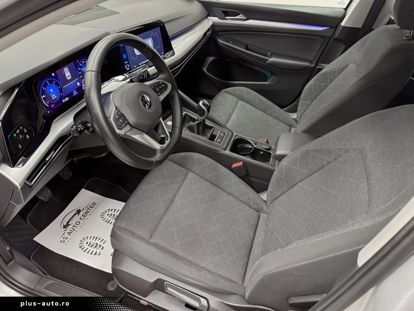 VOLKSWAGEN Golf 2023 — imagine 13