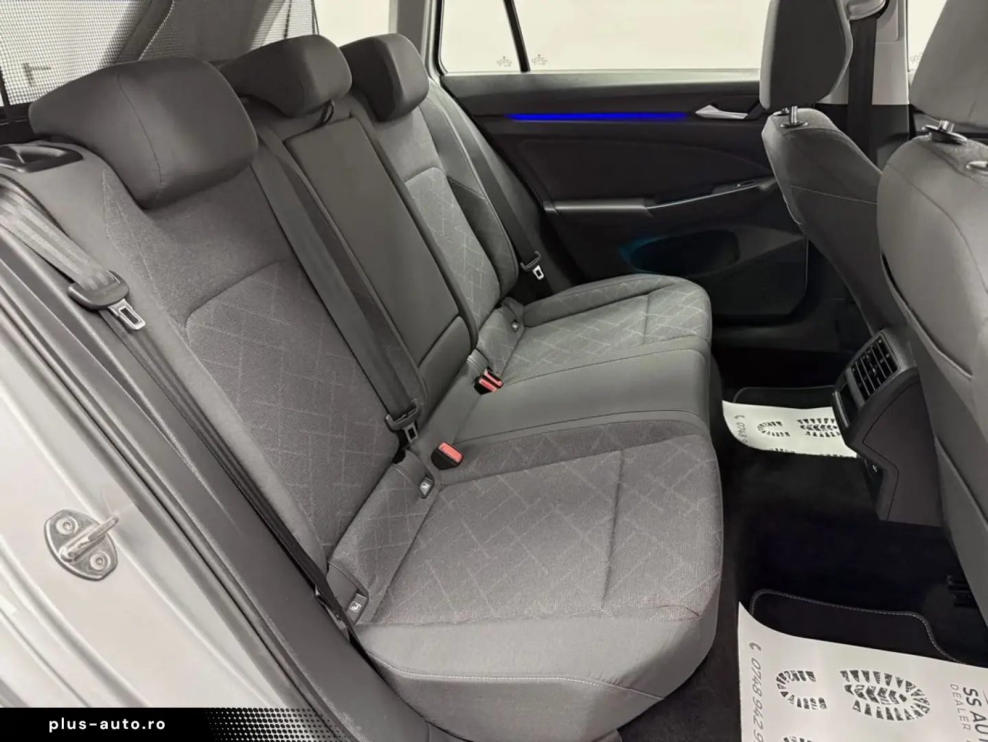 VOLKSWAGEN Golf 2023 — imagine 29