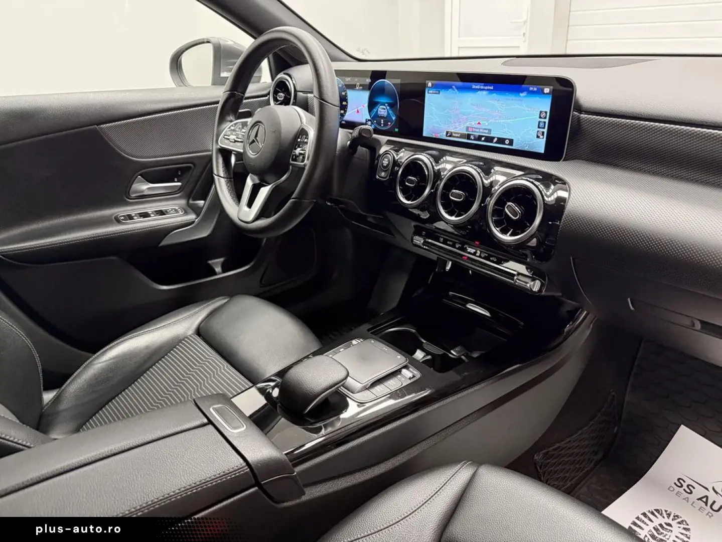 Mercedes-Benz A-220
