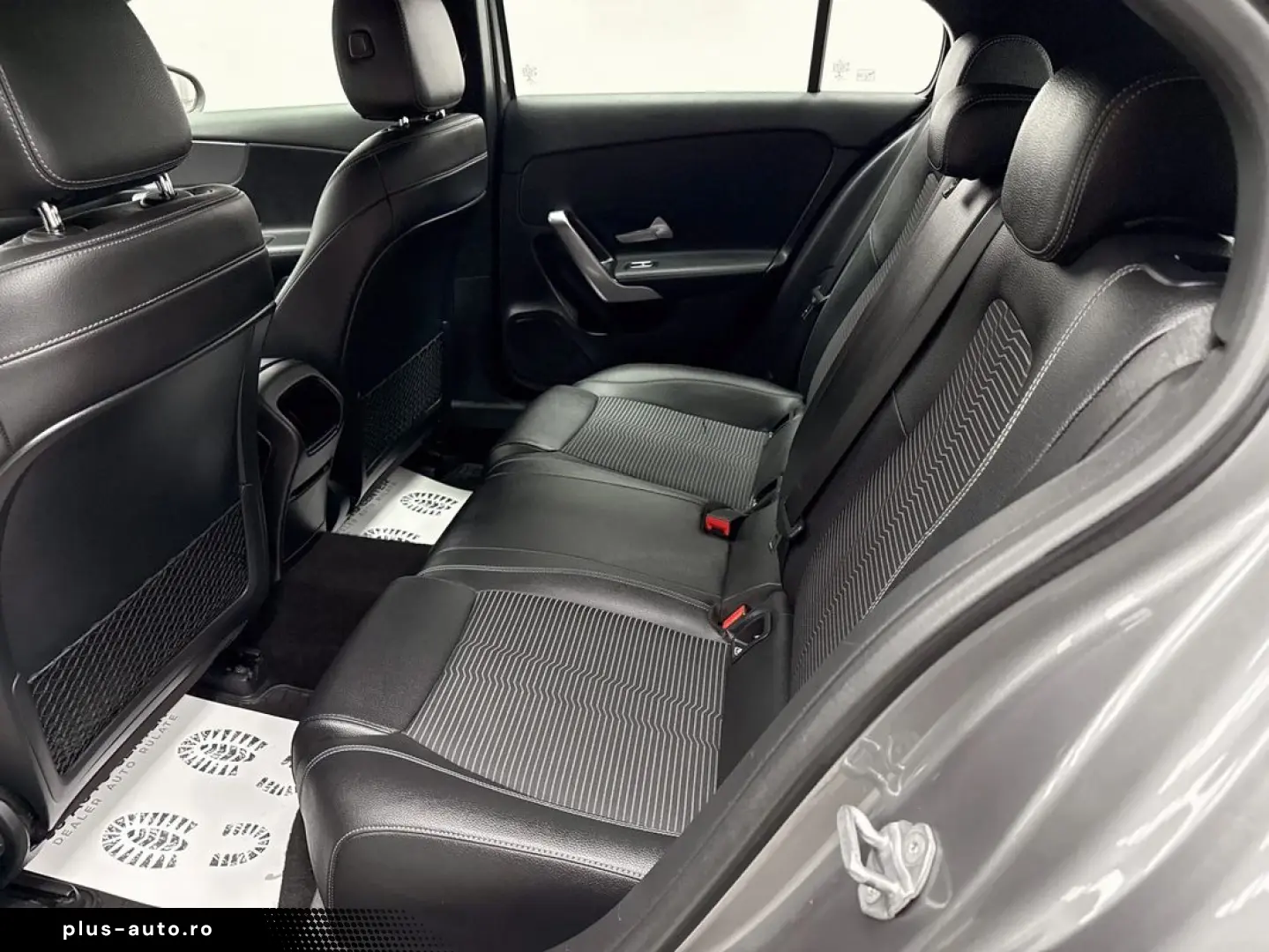 Mercedes-Benz A-220
