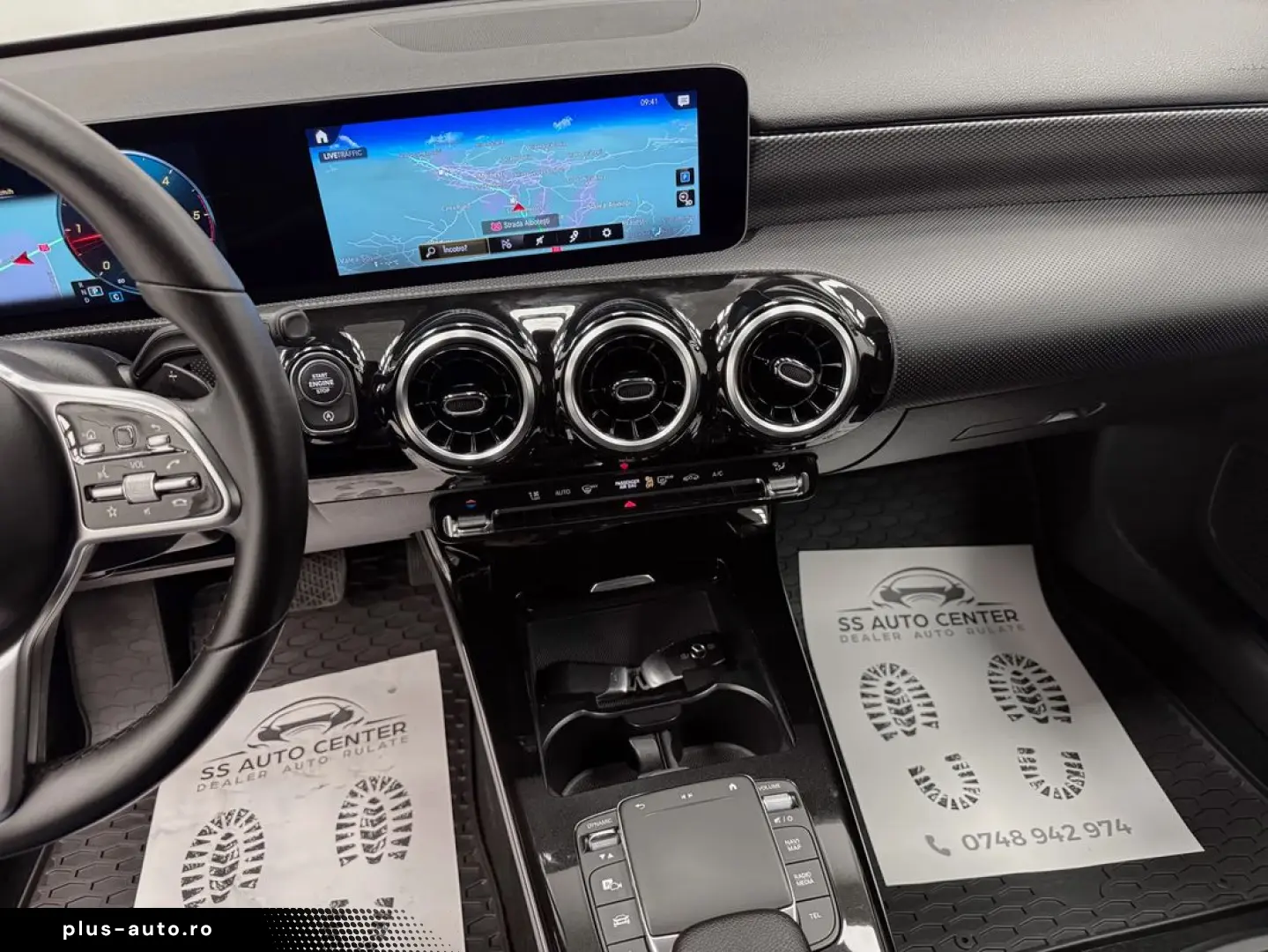 Mercedes-Benz A-220