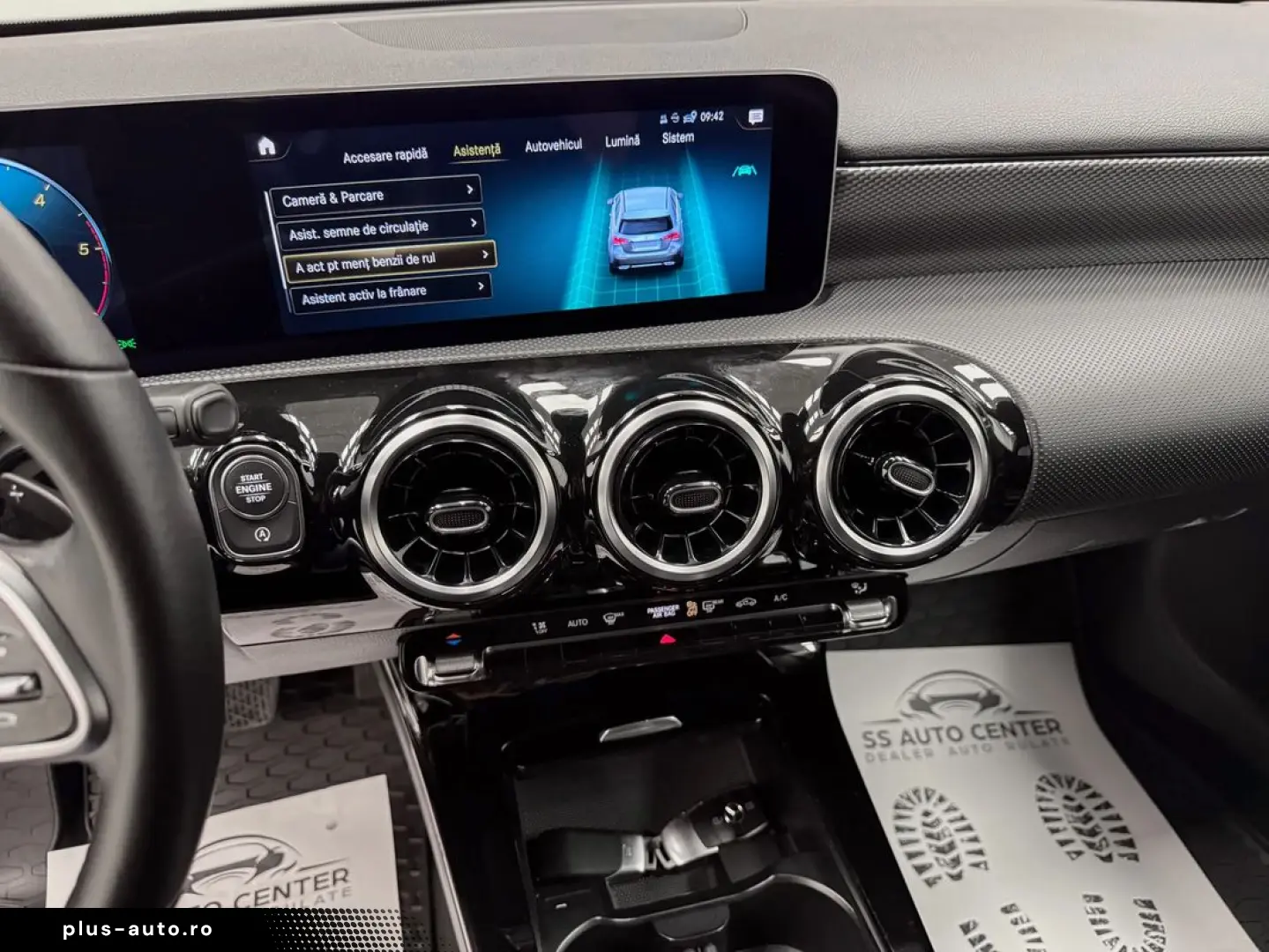 Mercedes-Benz A-220