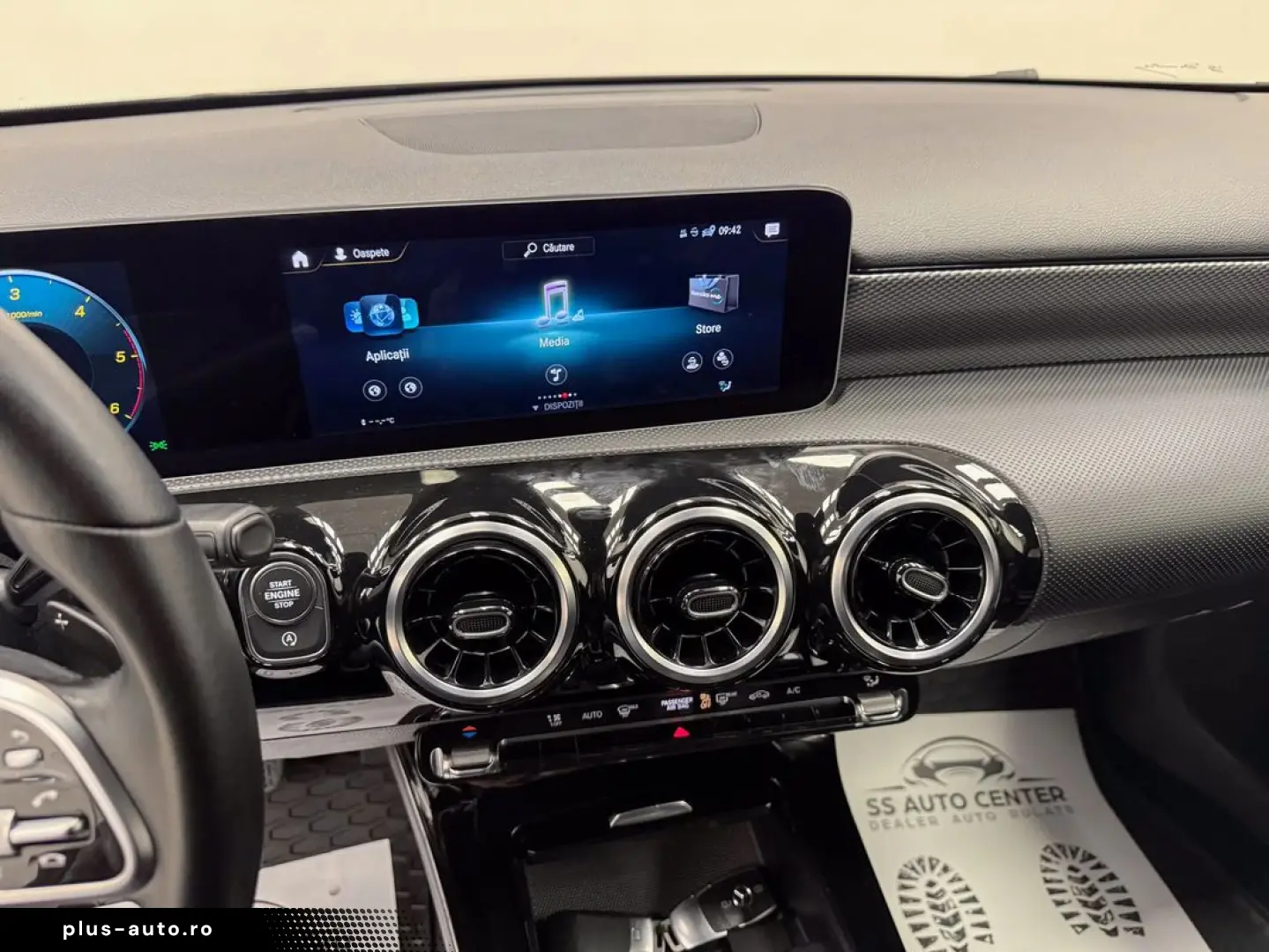 Mercedes-Benz A-220
