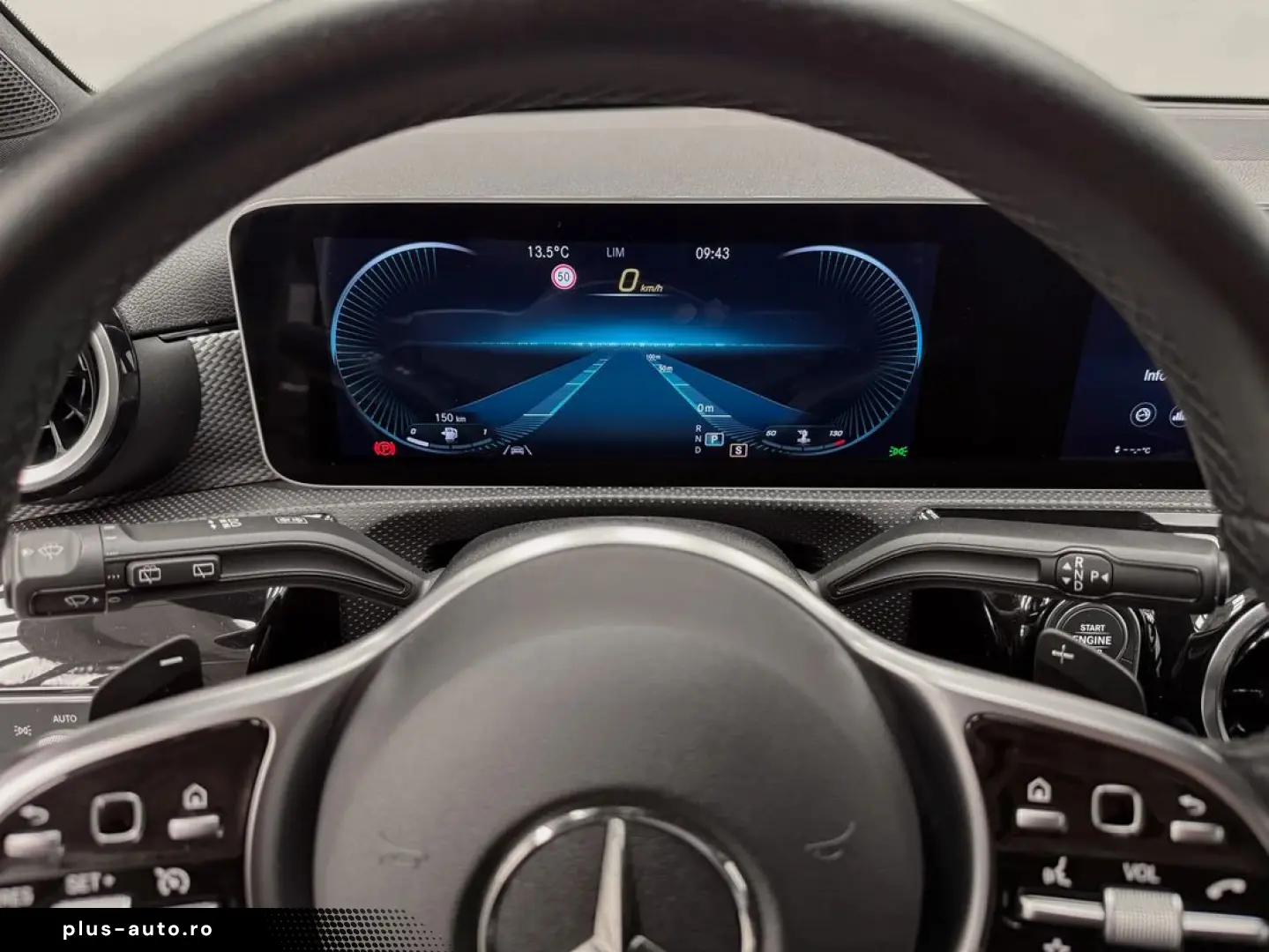Mercedes-Benz A-220