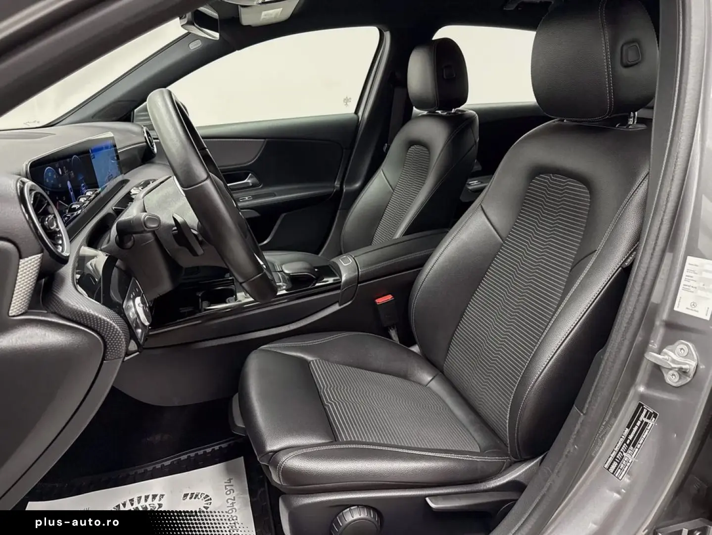 Mercedes-Benz A-220