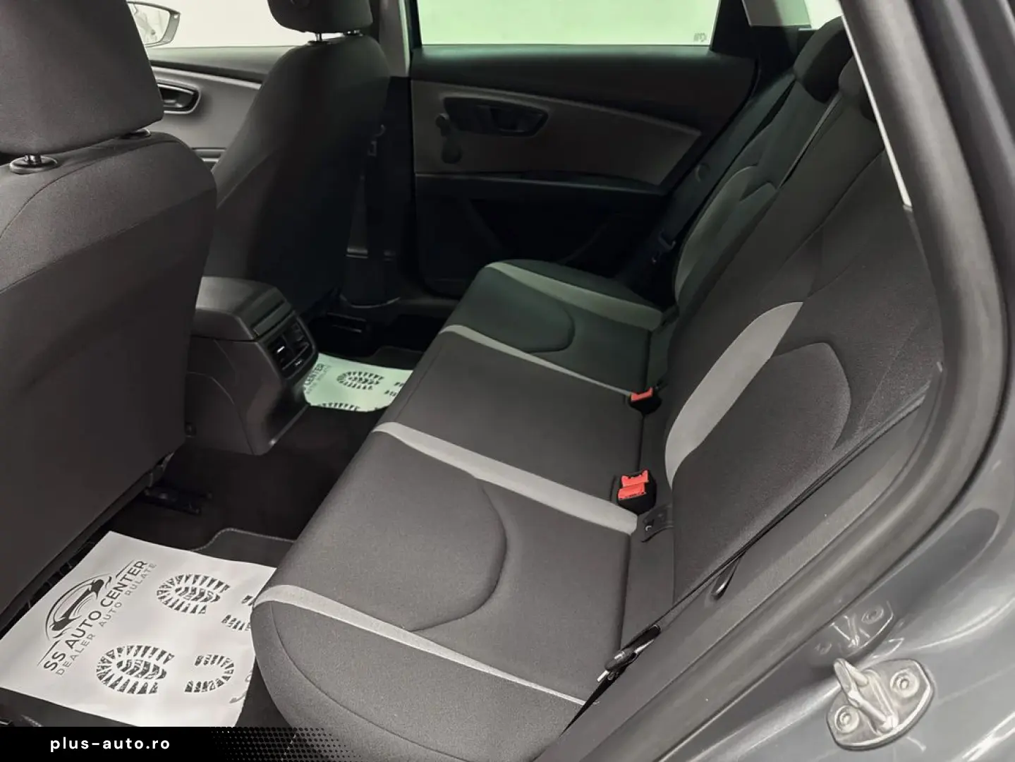 SEAT Leon 2015 — imagine 8