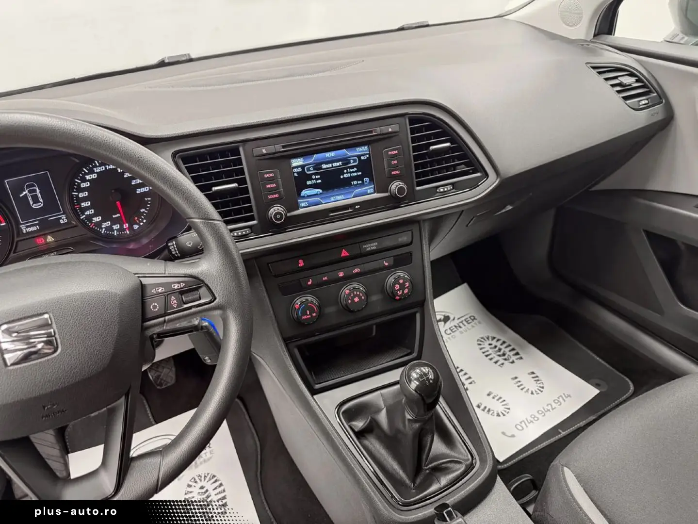 SEAT Leon 2015 — imagine 16