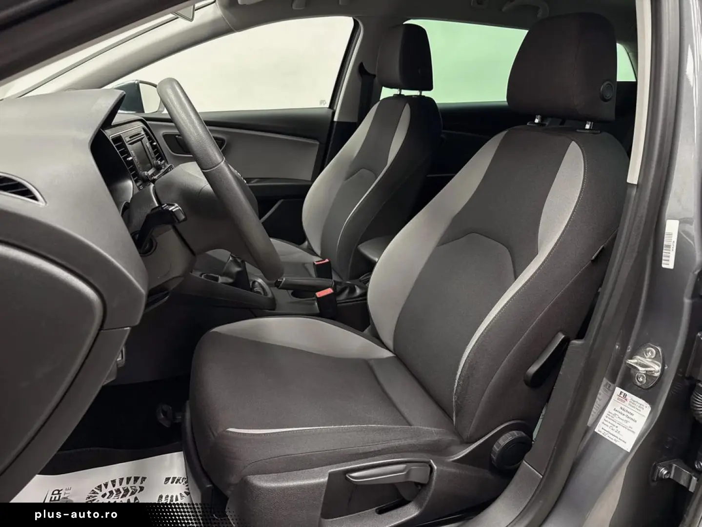 SEAT Leon 2015 — imagine 21