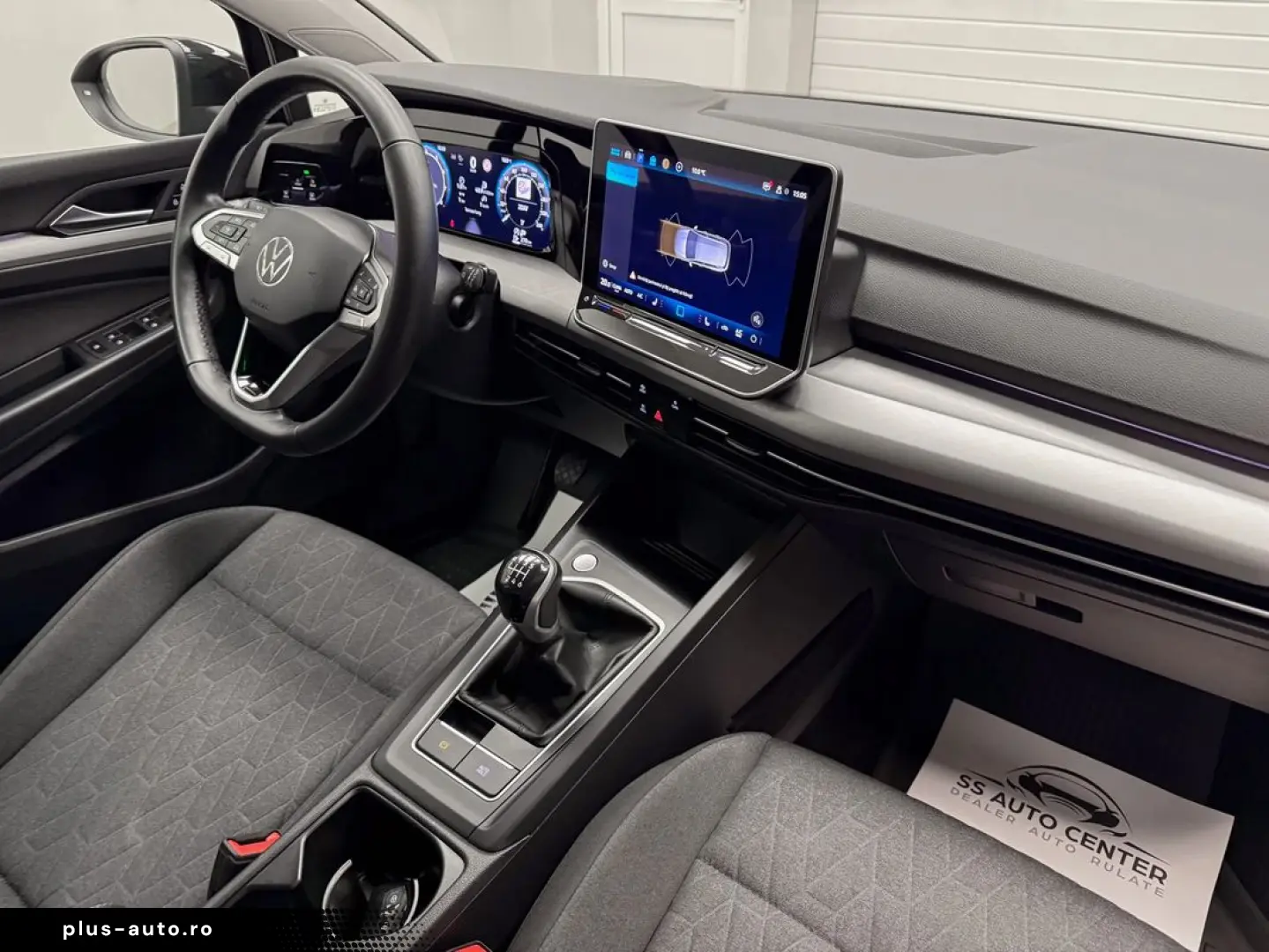 VOLKSWAGEN Golf 2025 — imagine 4