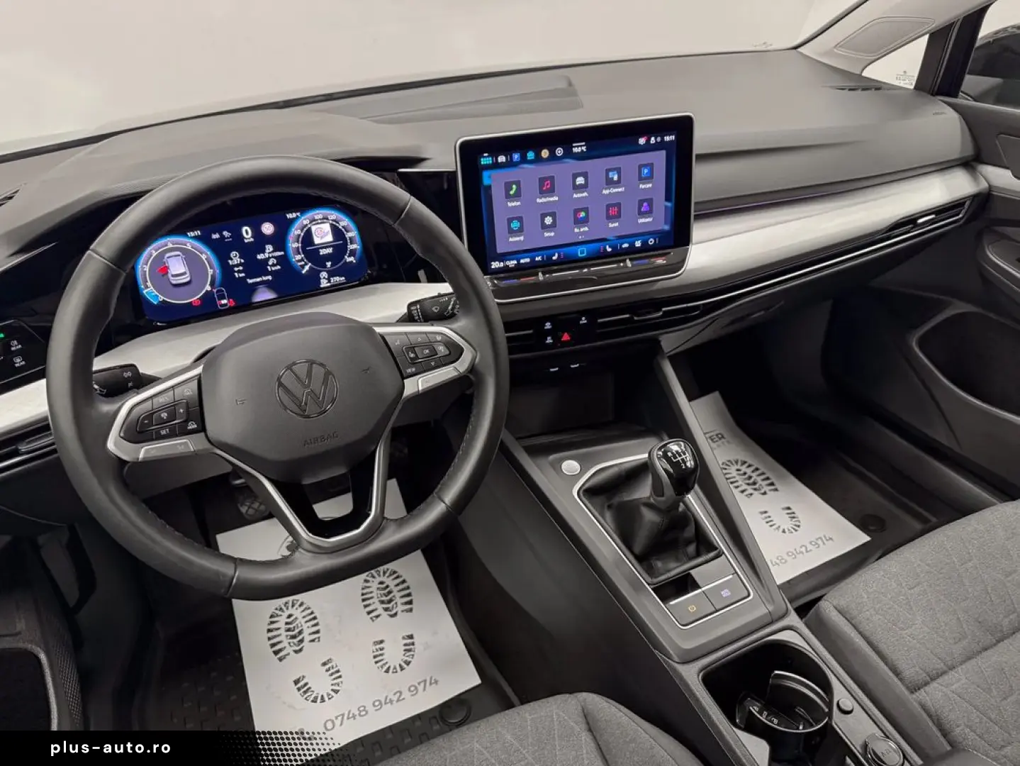 VOLKSWAGEN Golf 2025 — imagine 14