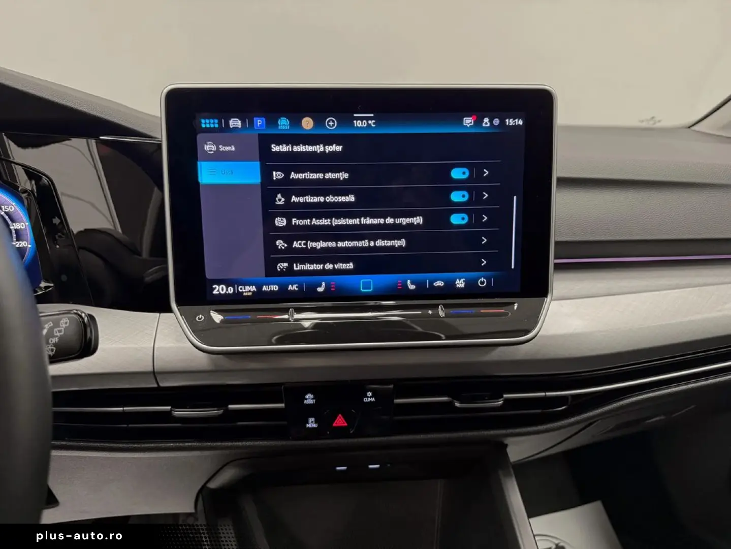 VOLKSWAGEN Golf 2025 — imagine 21