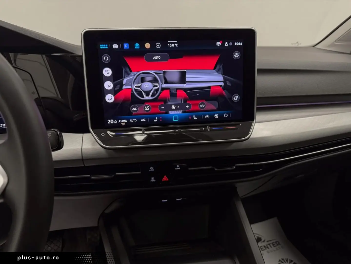 VOLKSWAGEN Golf 2025 — imagine 22
