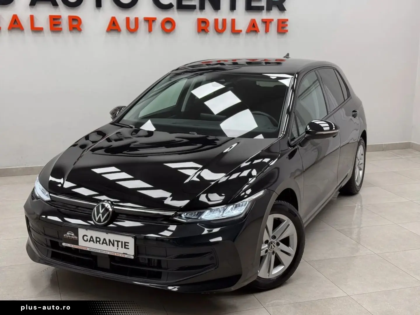 VOLKSWAGEN Golf 2025 — imagine 30